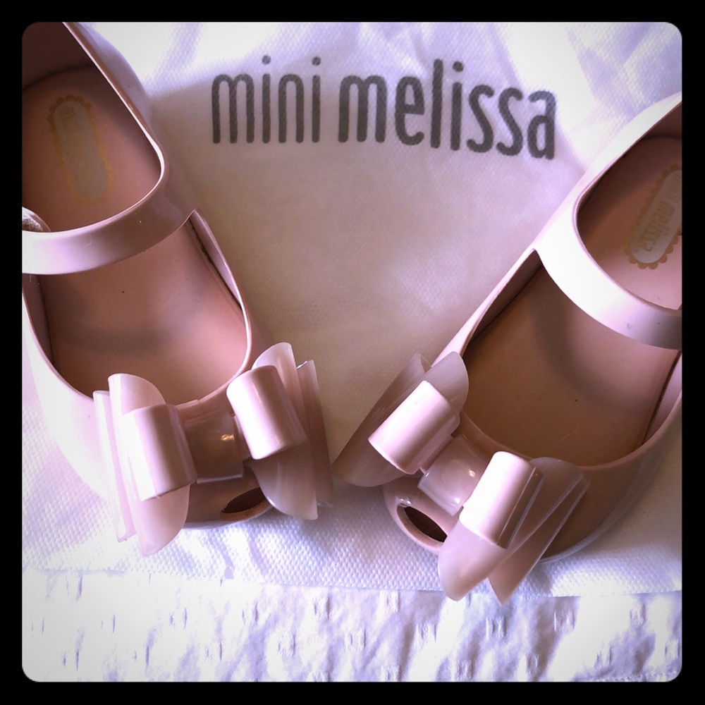 Sell! Mini Melissa for toddler girl in pink